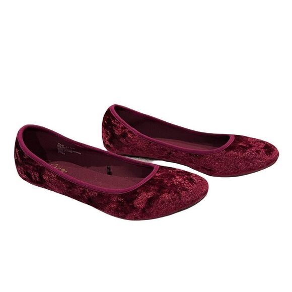City Street’s Lightweight Velvet Flats  - Picture 3 of 9